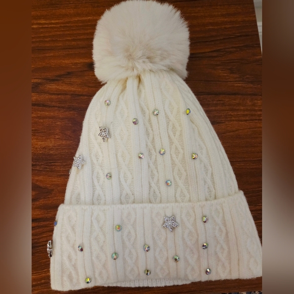 Accessories - White Winter Hat With Crystals